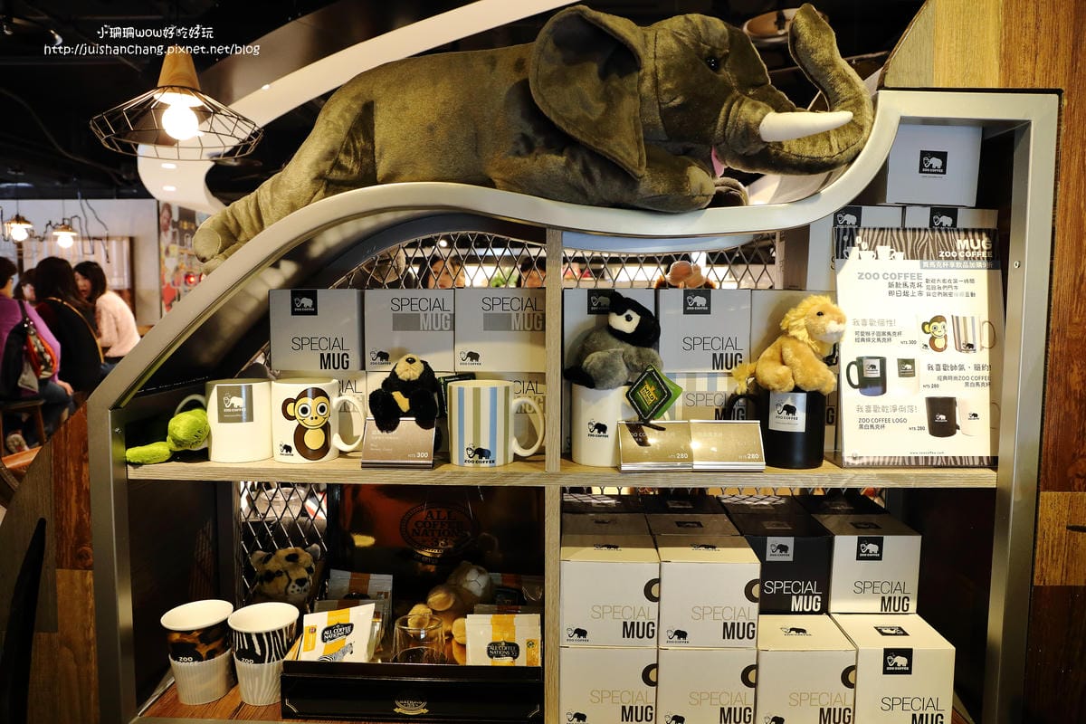【食║台北】「善良的男人」咖啡廳 ZOO COFFEE～韓國人氣咖啡館台灣一號店！都市叢林，動物們陪你一起喝咖啡