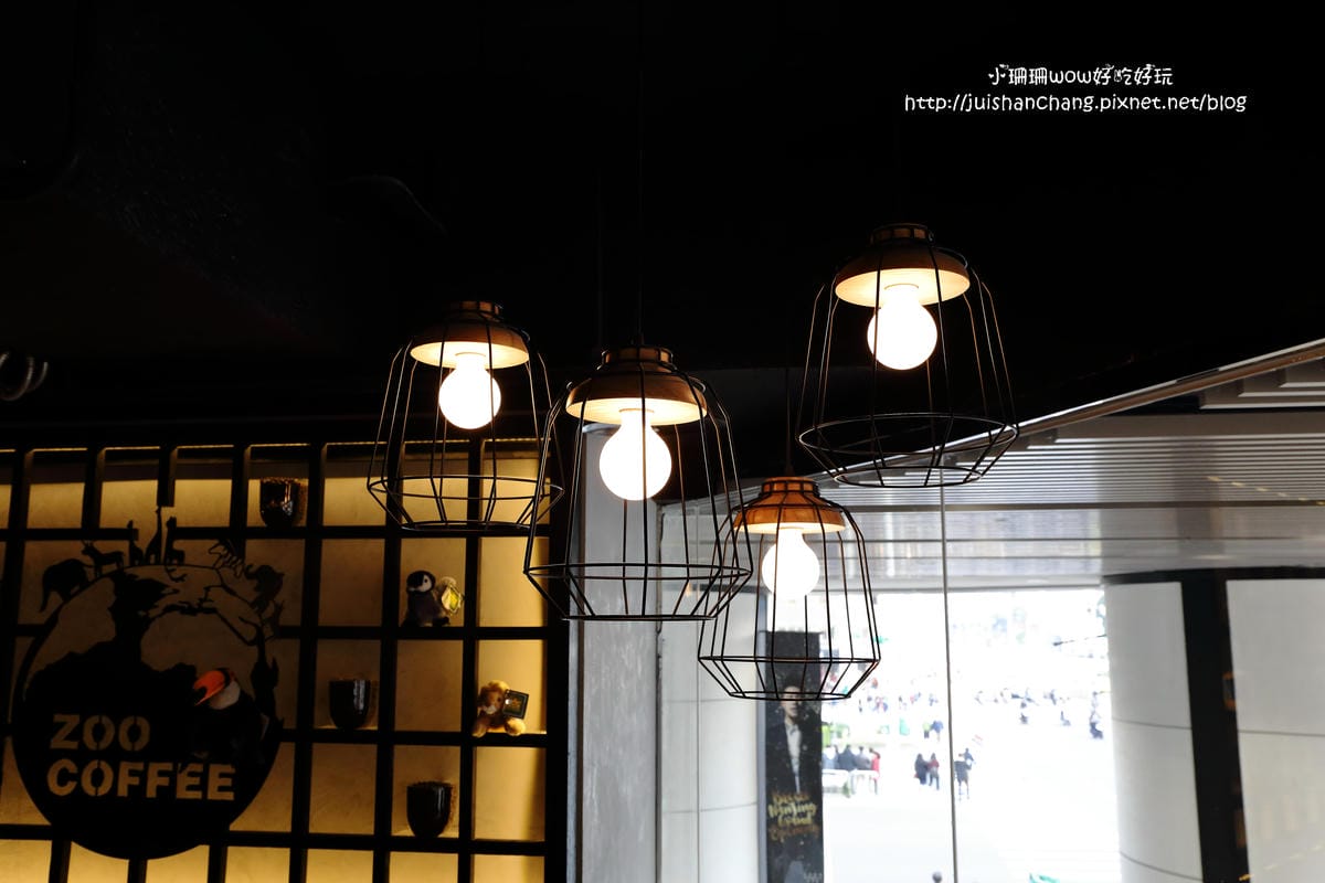 【食║台北】「善良的男人」咖啡廳 ZOO COFFEE～韓國人氣咖啡館台灣一號店！都市叢林，動物們陪你一起喝咖啡