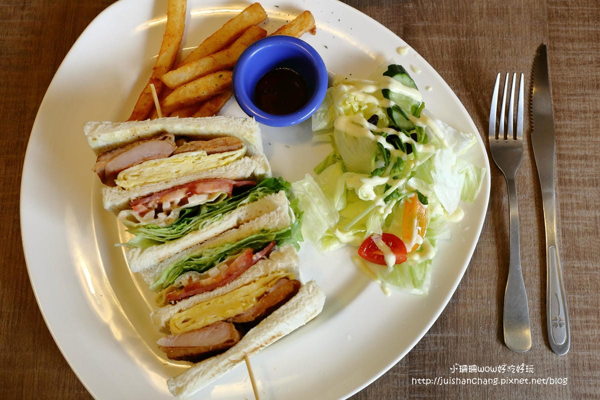 【食║板橋】窩在一起～早安！江子翠早午餐。質感手作料理，價格平實的巷弄早午餐