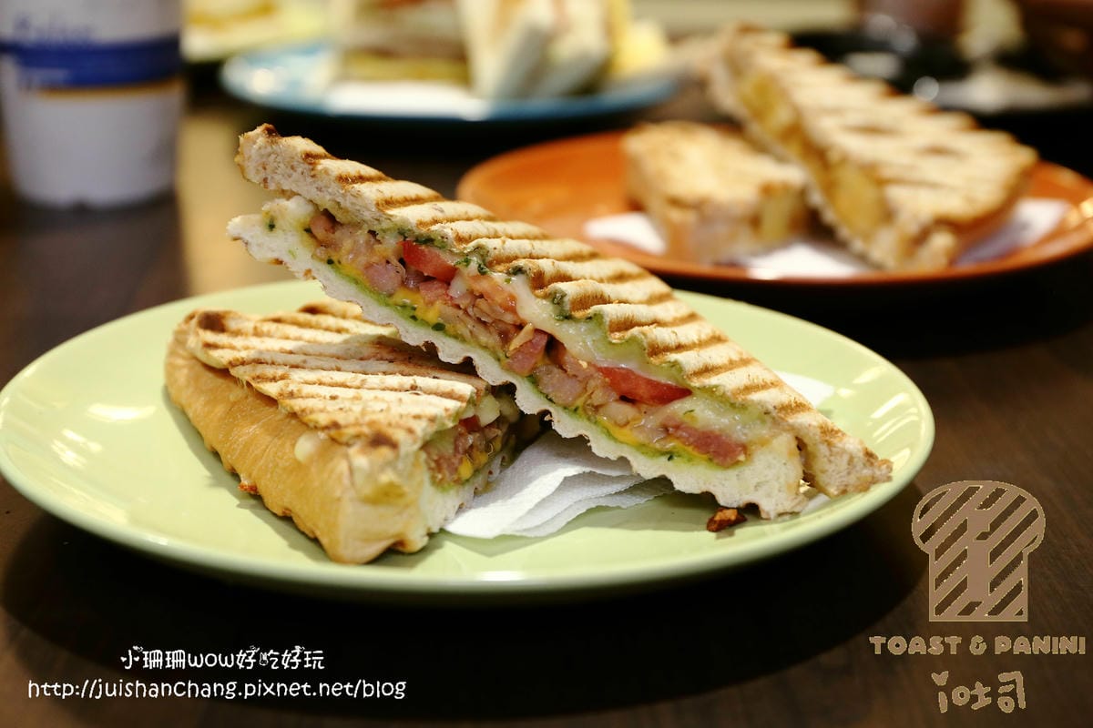 【食║板橋】窩在一起～早安！江子翠早午餐。質感手作料理，價格平實的巷弄早午餐