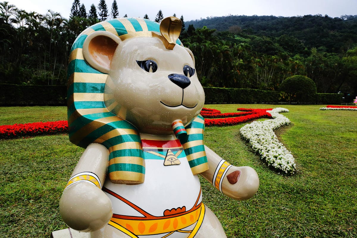 【遊║台北】2015樂活熊城市嘉年華。泰迪熊展台北登場～泰迪熊與城市有約， 蔣公熊現身！