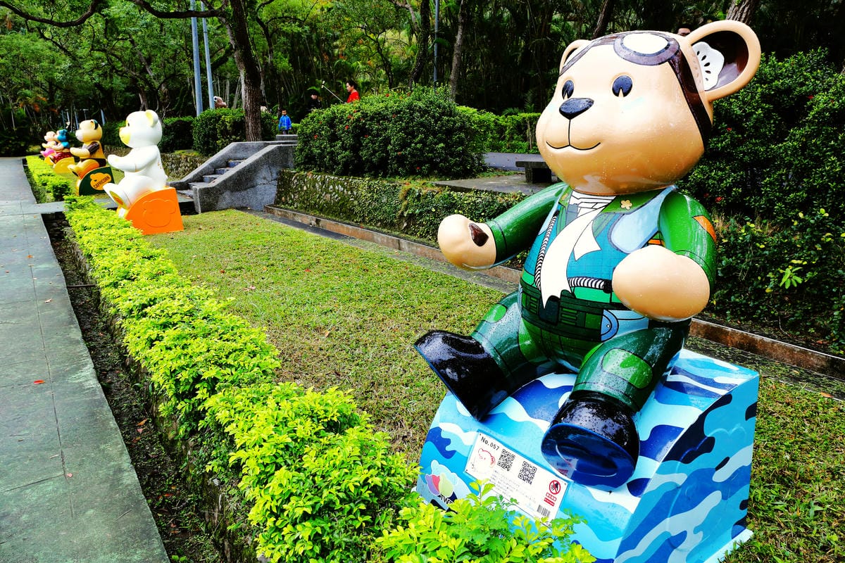 【遊║台北】2015樂活熊城市嘉年華。泰迪熊展台北登場～泰迪熊與城市有約， 蔣公熊現身！