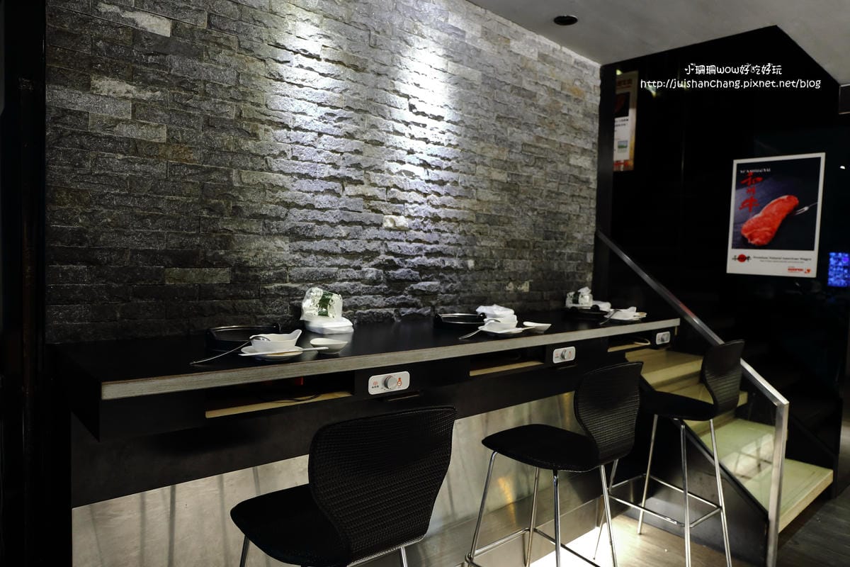 【食║三重】竹間精緻鍋物～三重火鍋。主打平價海鮮！口味獨到的特有湯頭，值得一訪再訪！