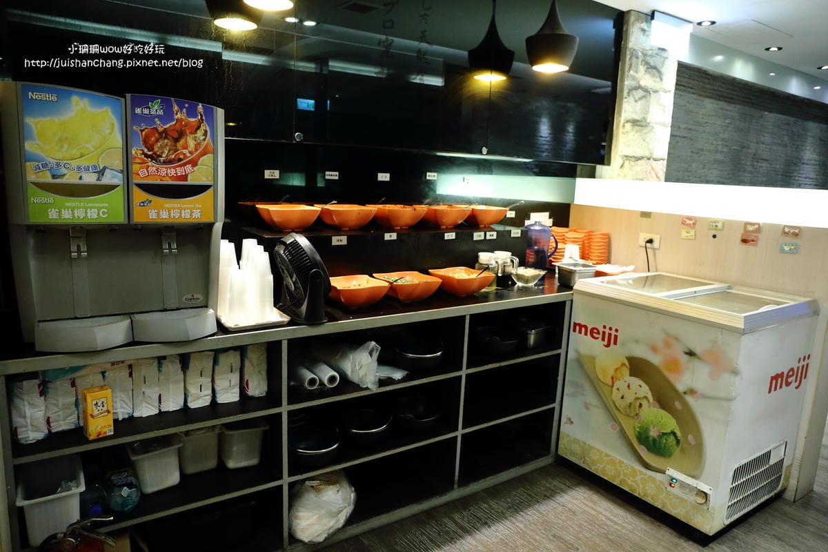 【食║三重】竹間精緻鍋物～三重火鍋。主打平價海鮮！口味獨到的特有湯頭，值得一訪再訪！