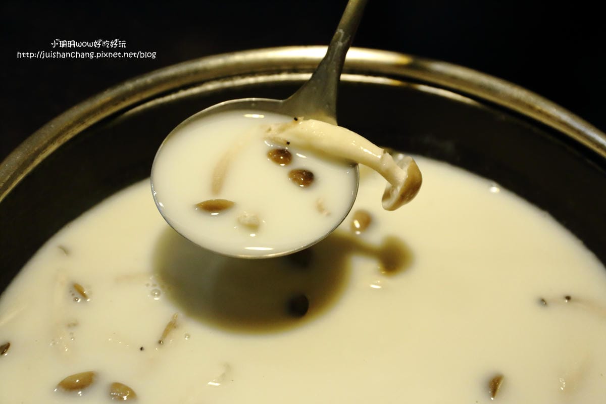 【食║三重】竹間精緻鍋物～三重火鍋。主打平價海鮮！口味獨到的特有湯頭，值得一訪再訪！