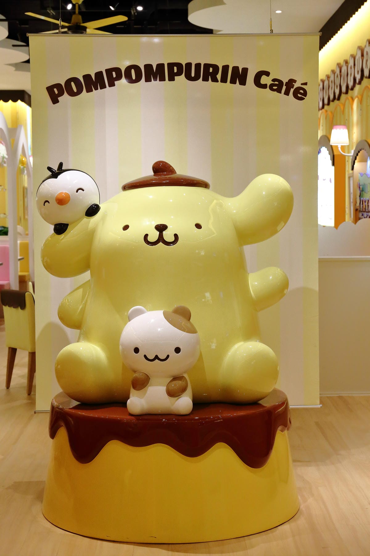 【食║台北】布丁狗餐廳 POMPOMPURIN Cafe。台灣一號店～日本超卡哇依卡通主題餐廳開幕，布丁狗陪你吃下午茶(已歇業)