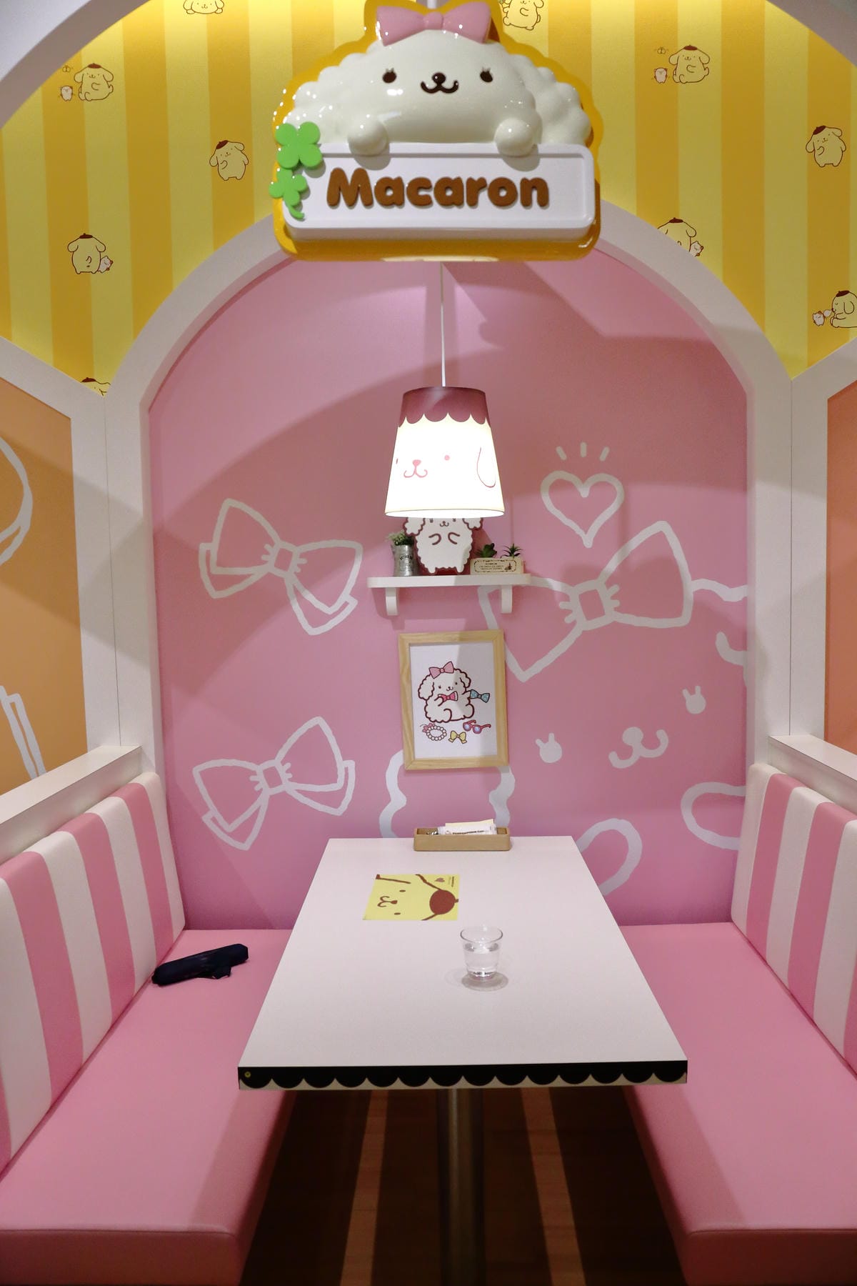 【食║台北】布丁狗餐廳 POMPOMPURIN Cafe。台灣一號店～日本超卡哇依卡通主題餐廳開幕，布丁狗陪你吃下午茶(已歇業)