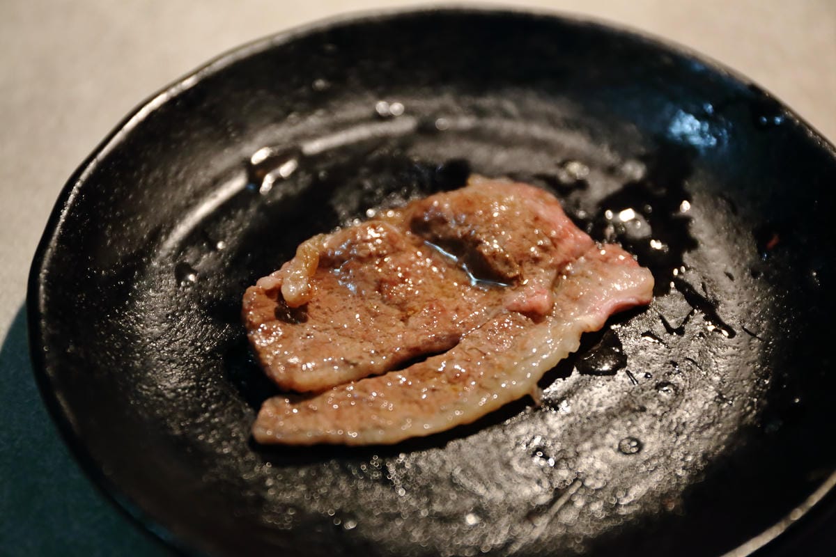 【食║台北】火之舞蓁品燒 和牛放題～忠孝敦化燒肉吃到飽。頂級燒肉，美味和牛饗宴，燒肉控們準備好大快朵頤吧！