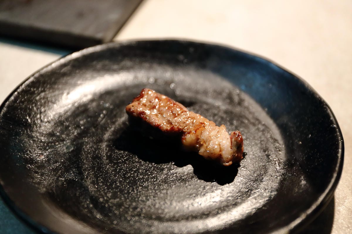 【食║台北】火之舞蓁品燒 和牛放題～忠孝敦化燒肉吃到飽。頂級燒肉，美味和牛饗宴，燒肉控們準備好大快朵頤吧！