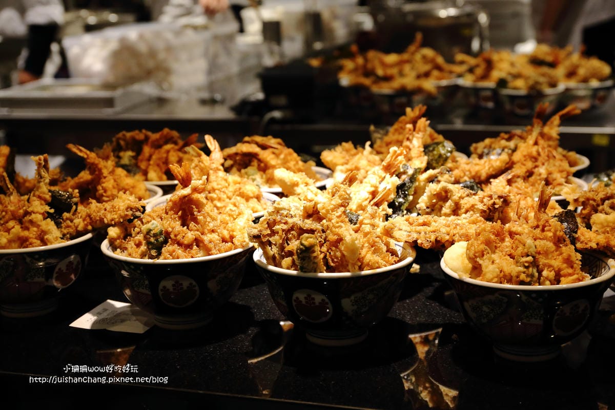 【遊║台北】林口三井Outlet「MITSUI OUTLET PARK」～北台灣最大Outlet。220品牌、16間獨家美食進駐。1/27盛大開幕