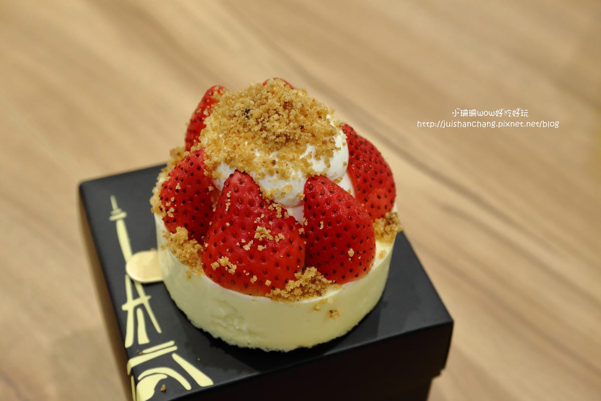 【遊║台北】林口三井Outlet「MITSUI OUTLET PARK」～北台灣最大Outlet。220品牌、16間獨家美食進駐。1/27盛大開幕