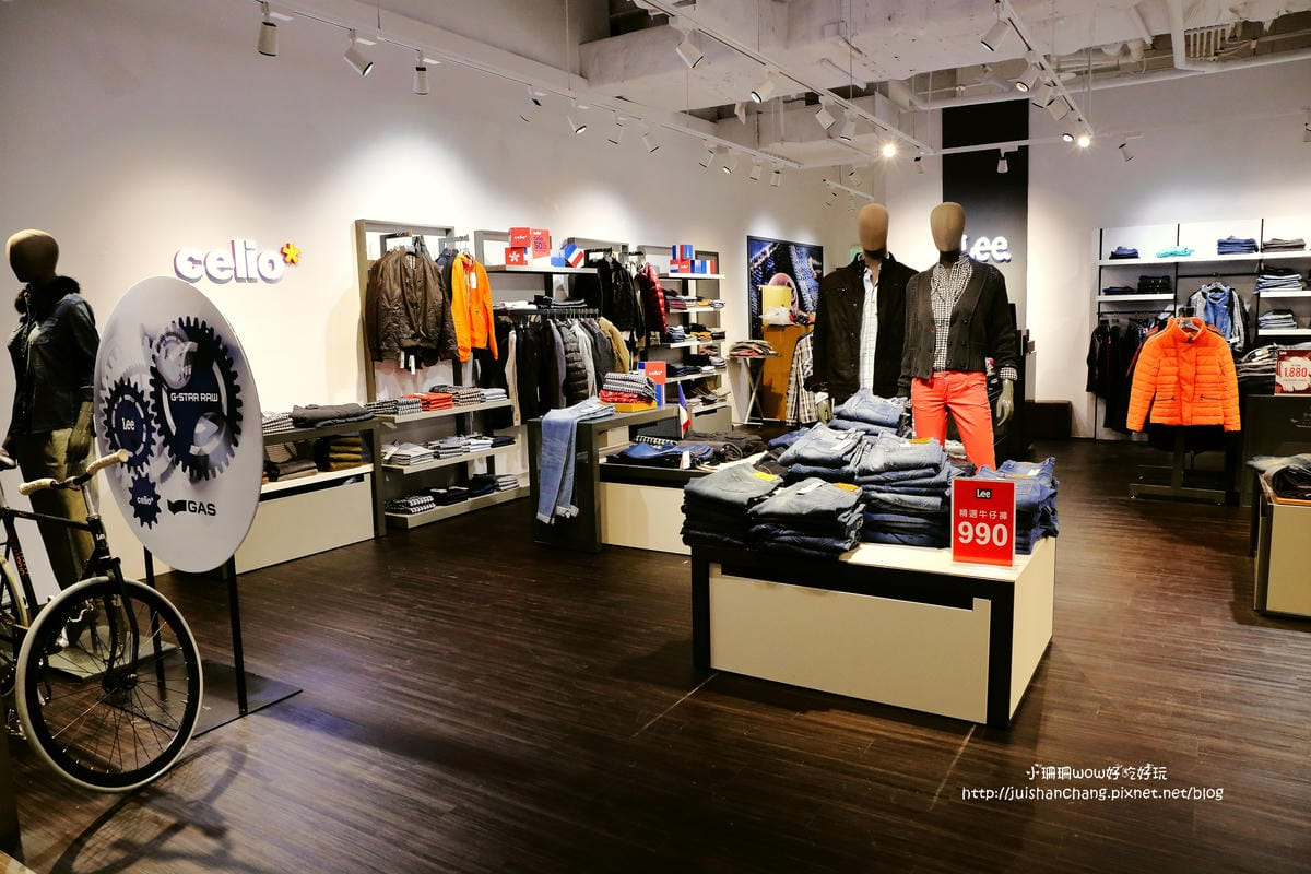 【遊║台北】林口三井Outlet「MITSUI OUTLET PARK」～北台灣最大Outlet。220品牌、16間獨家美食進駐。1/27盛大開幕