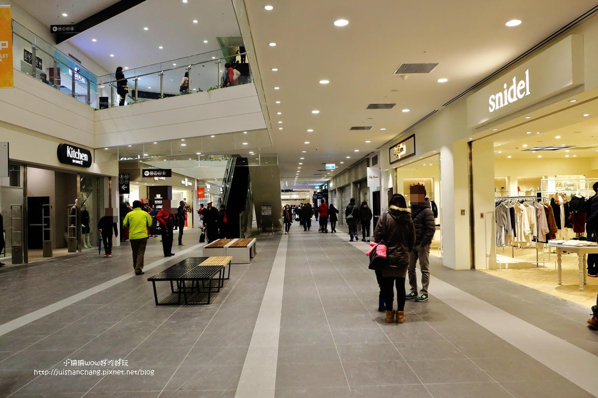 【遊║台北】林口三井Outlet「MITSUI OUTLET PARK」～北台灣最大Outlet。220品牌、16間獨家美食進駐。1/27盛大開幕