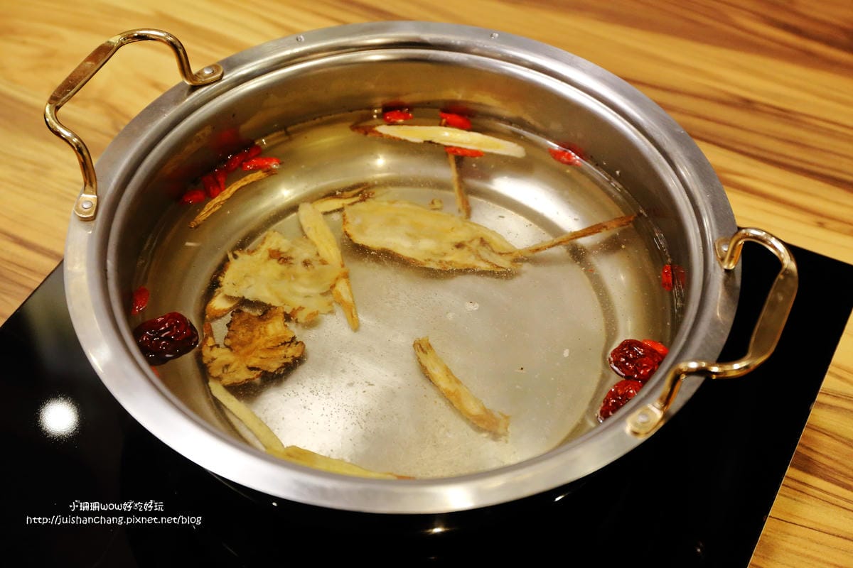【食║永和】沸騰 Boiling Shabu Shabu～精緻的火鍋店再添一間！超美味、不怕老饕來挑戰！(已歇業)