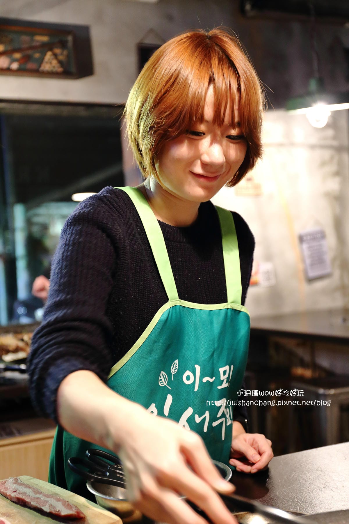 【食║台北】三角三韓國道地烤肉～51公分的大鍋蓋，正宗韓式口味！大口吃肉+正妹桌邊服務，道地的口味連韓國人也愛！