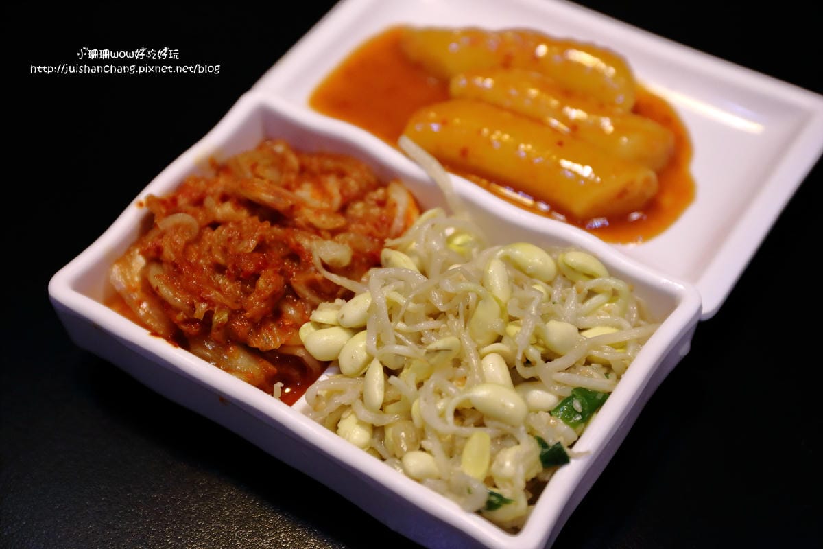 【食║新莊】劉震川日韓風味鍋（新莊幸福店）～韓食出新招創意，火烤兩吃，大份量又美味的韓式料理