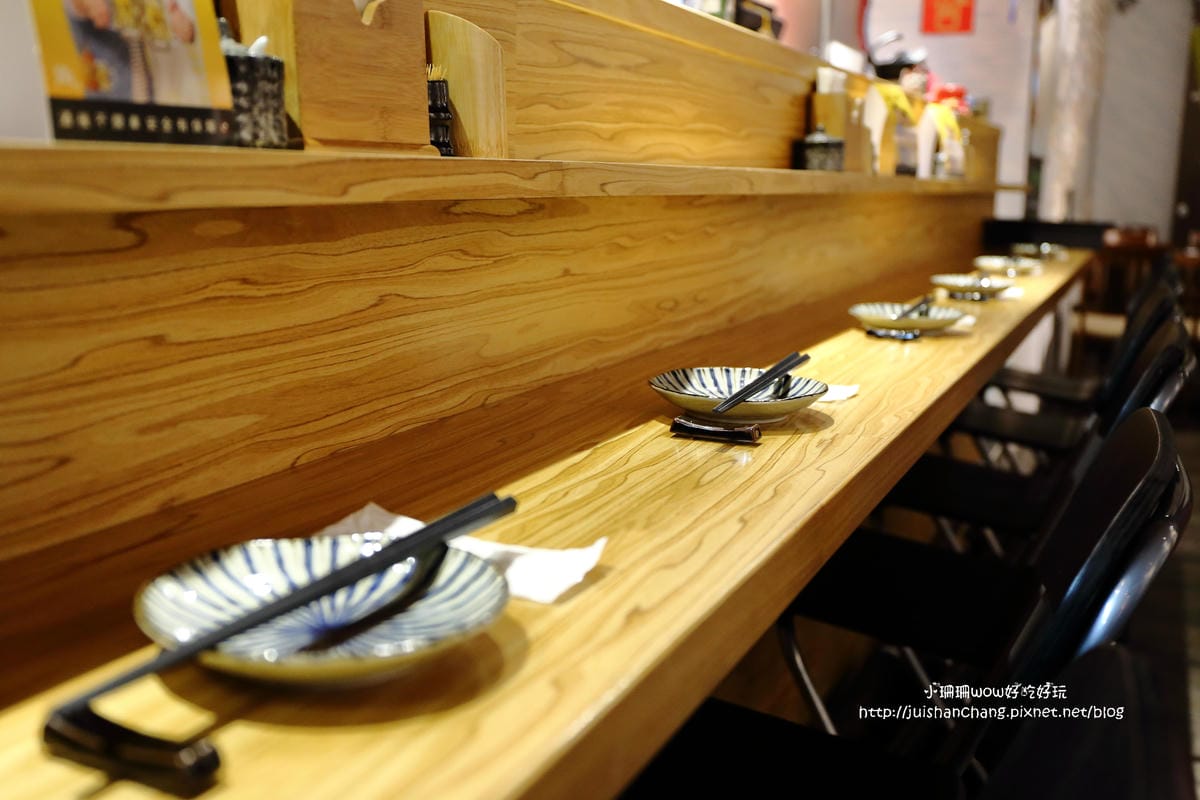 【食║板橋】極串揚酒場居酒屋～新埔捷運站美食。名古屋「串炸」來了！ 60年秘傳粉漿，獨家秘方調味，道地口味美味無比！