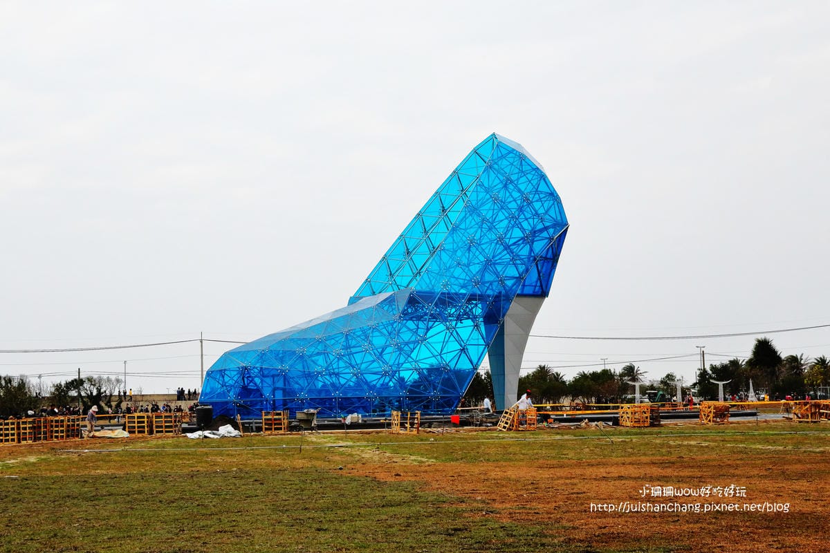 【遊║嘉義布袋】玻璃高跟鞋教堂～嘉義新亮點！話題已經引起全球熱潮！