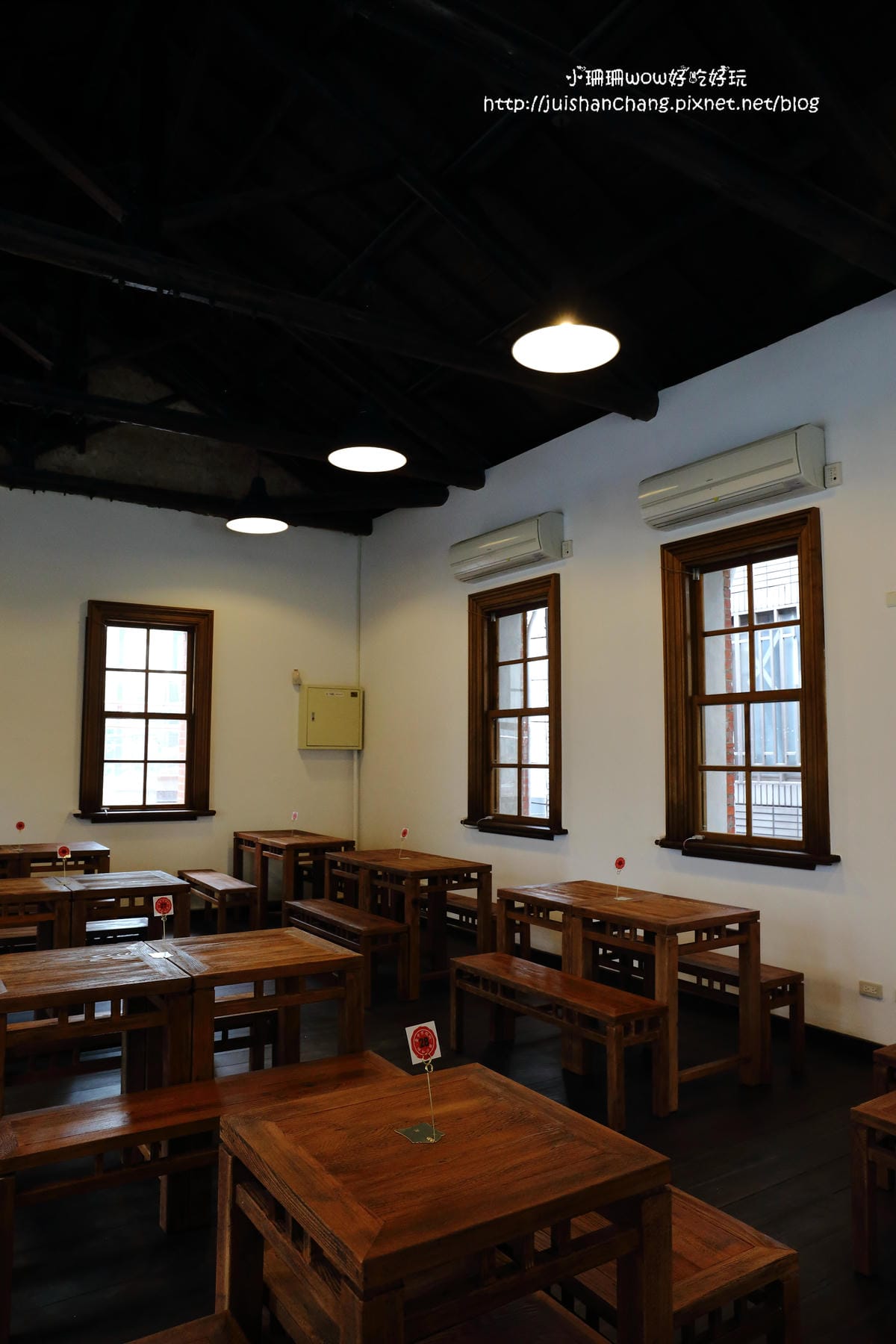 【食║台中】台中市役所文創園區～在日治時期全台灣最華麗之市役所用餐，Cafe1911&昭和沙龍，古典玫瑰園攜手文創人才全新劇作！