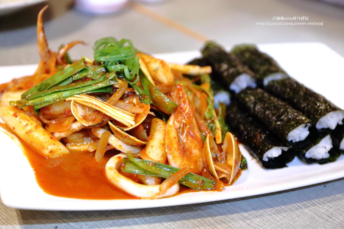 【食║台北】張君布帳馬車～韓式熱炒，道地韓味原汁原味搬到台北，享受美食帶來的感動與歡樂！