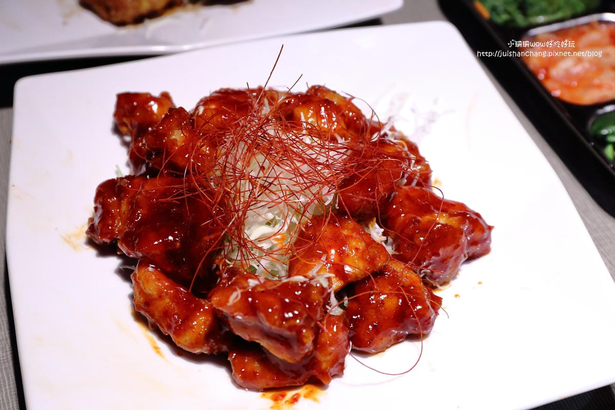 【食║台北】張君布帳馬車～韓式熱炒，道地韓味原汁原味搬到台北，享受美食帶來的感動與歡樂！