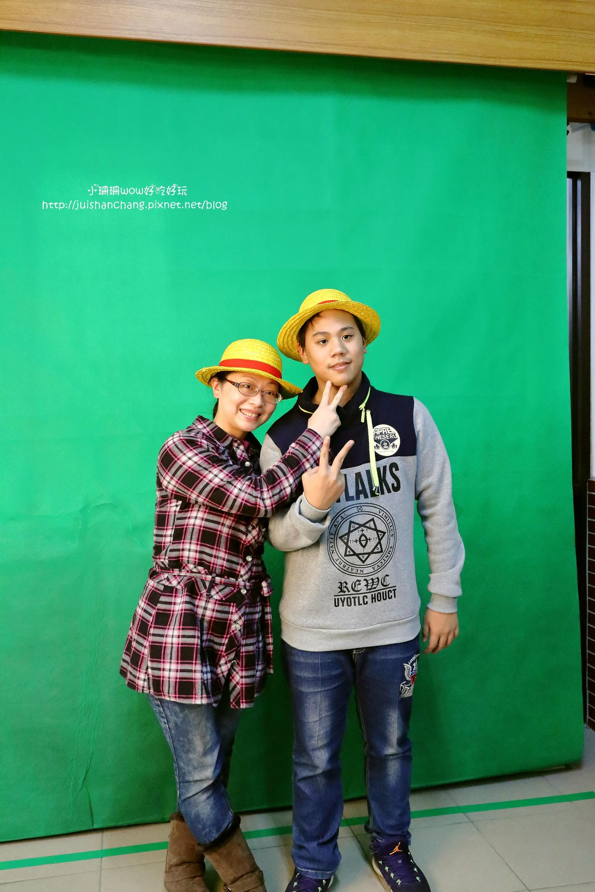 【分享║保健】白人蜂膠牙膏～MIT台灣製造牙膏，保護牙齒的守護神/全台唯一開放式的牙膏觀光工廠(文末抽獎)