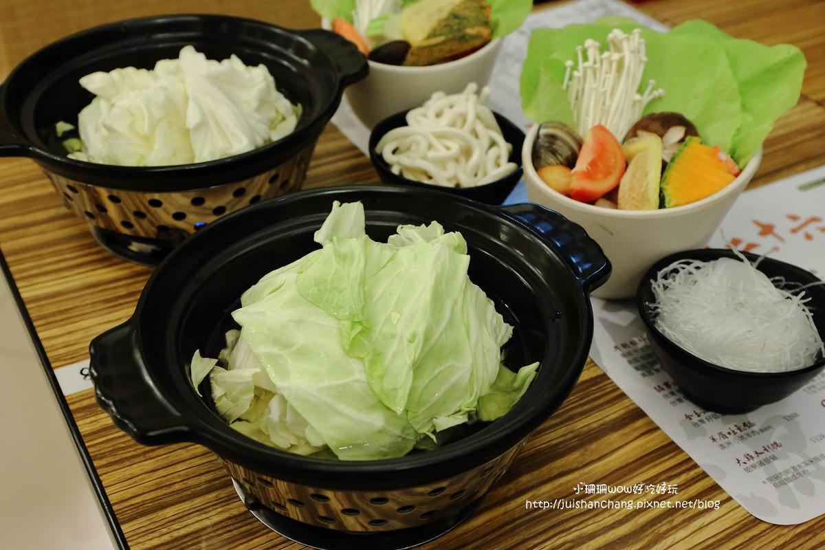 【食║台北】初二。十六 – 運時陶火鍋～主打海鮮有生魚片料理的火鍋店/景美火鍋推薦(已歇業)