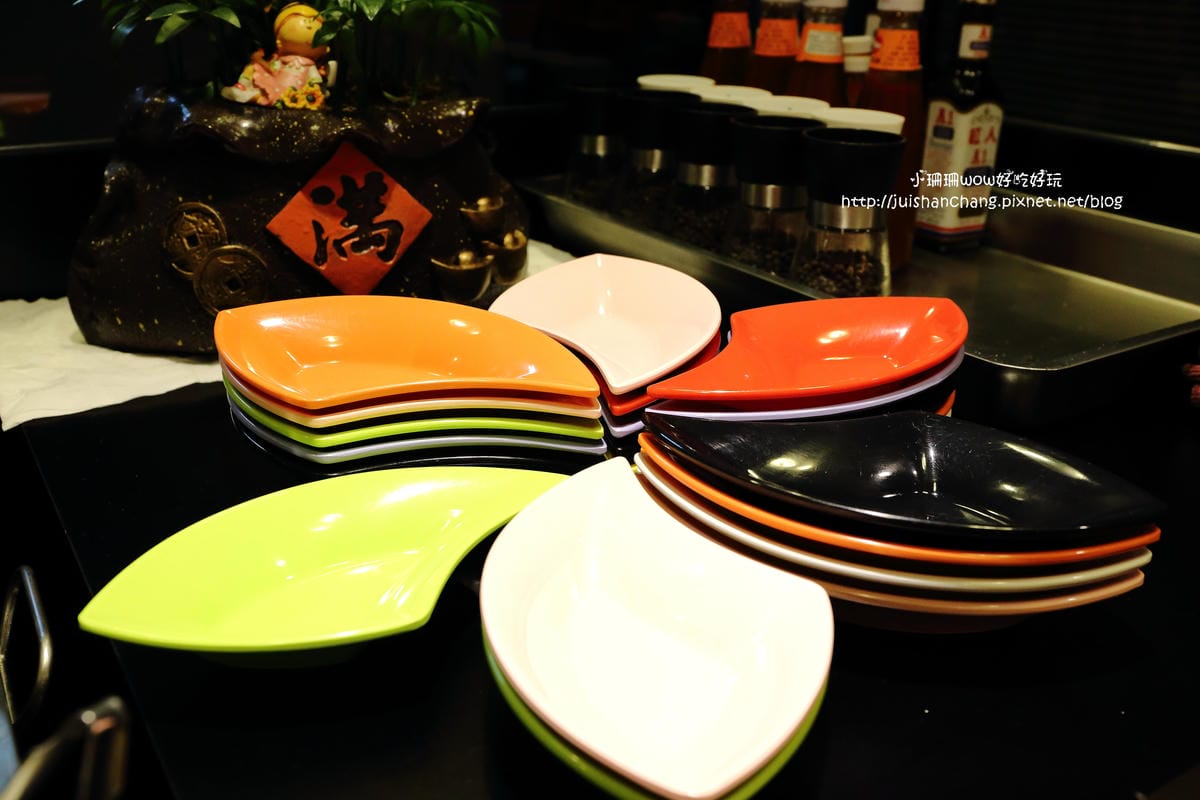 【食║台北】將軍碳烤牛排館～堅持原味原塊碳烤牛排，肉食主義必吃！（近中山國中站）