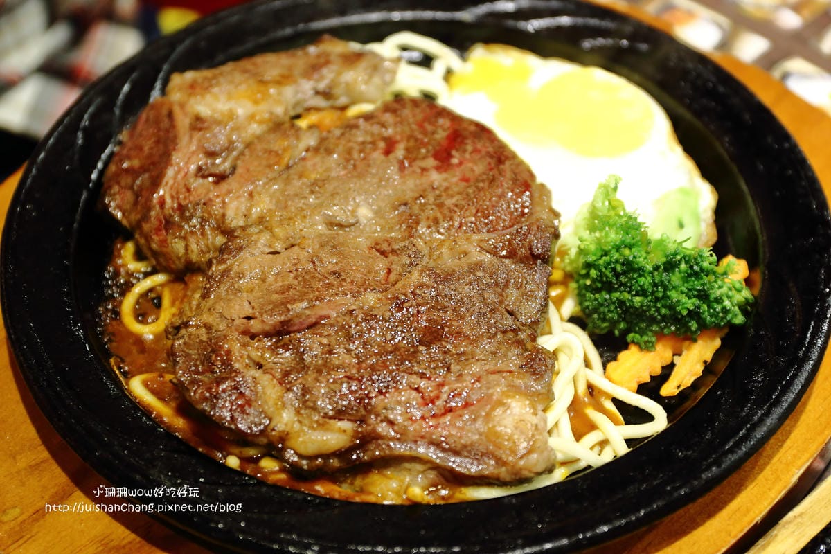 【食║台北】將軍碳烤牛排館～堅持原味原塊碳烤牛排，肉食主義必吃！（近中山國中站）