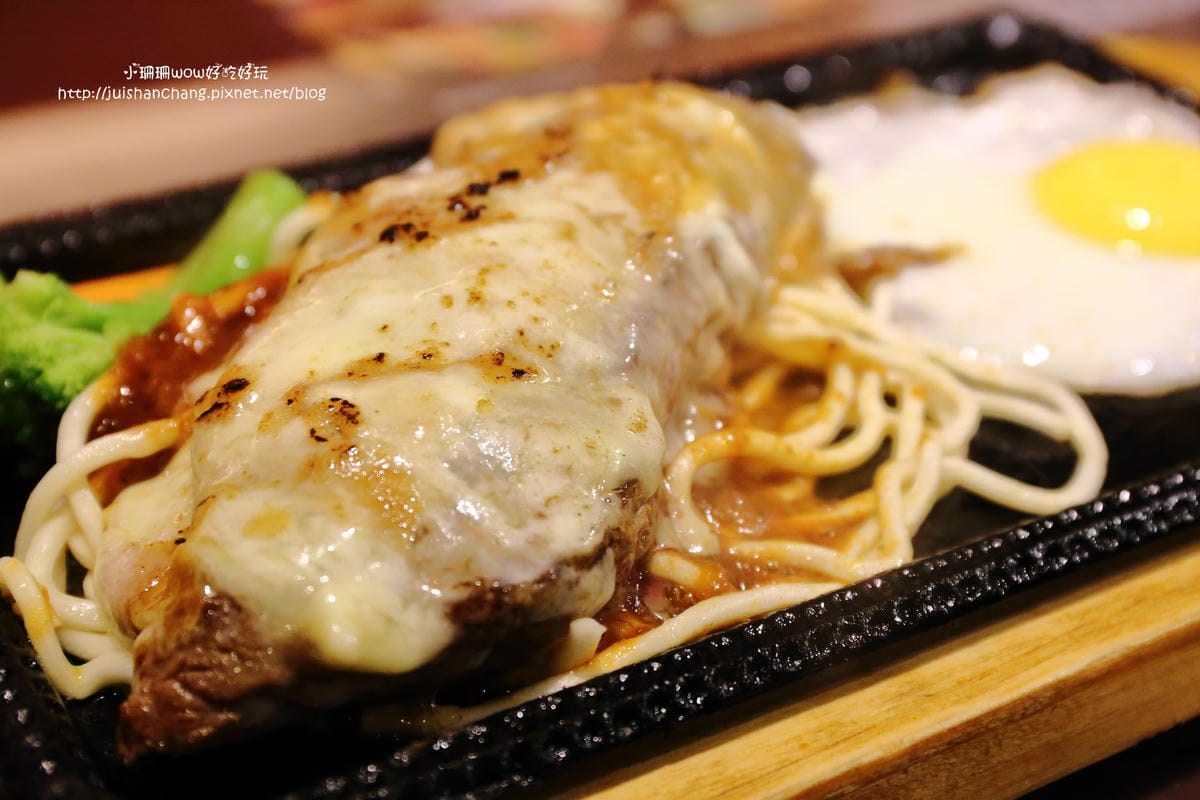 【食║台北】將軍碳烤牛排館～堅持原味原塊碳烤牛排，肉食主義必吃！（近中山國中站）