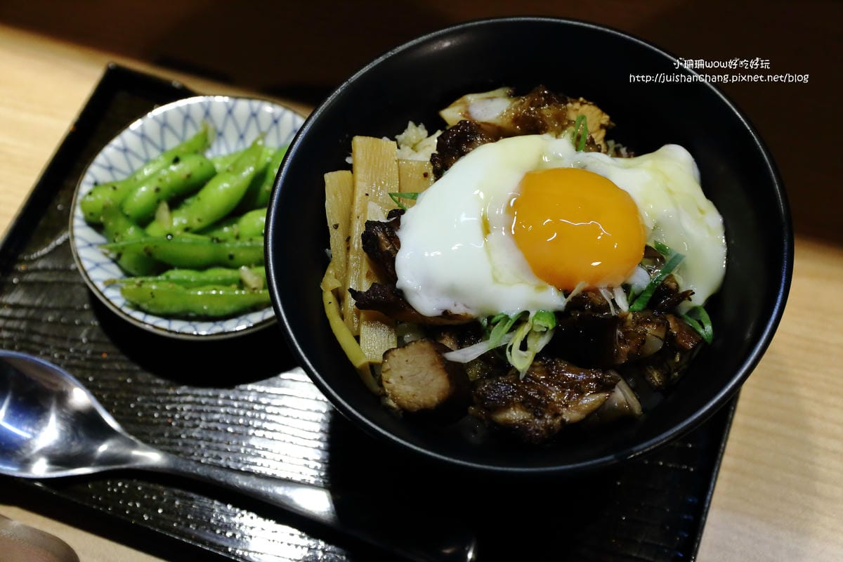 【食║板橋】無二亭拉麵～每天限量40碗！晚來就吃不到了。。。