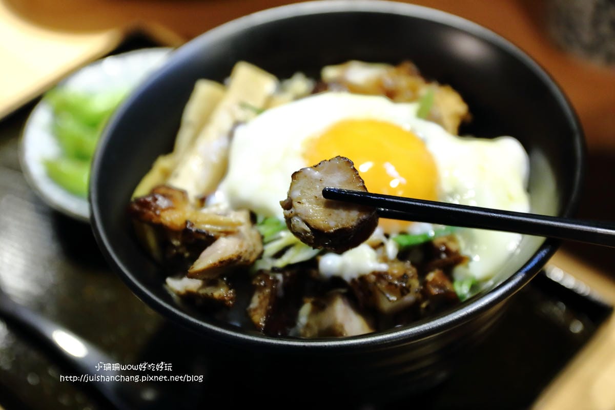 【食║板橋】無二亭拉麵～每天限量40碗！晚來就吃不到了。。。