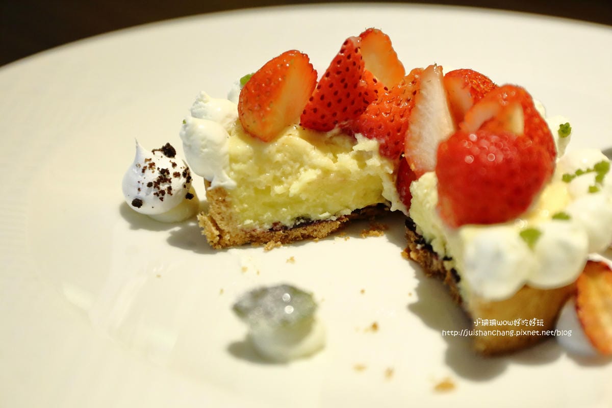 【食║台北】乃渥爾料理下午茶甜點吃到飽～甜點推車推到桌邊任君挑選，滿足少女心的午茶時刻東區忠孝復興下午茶推薦（吃到飽至105.4.30截止）