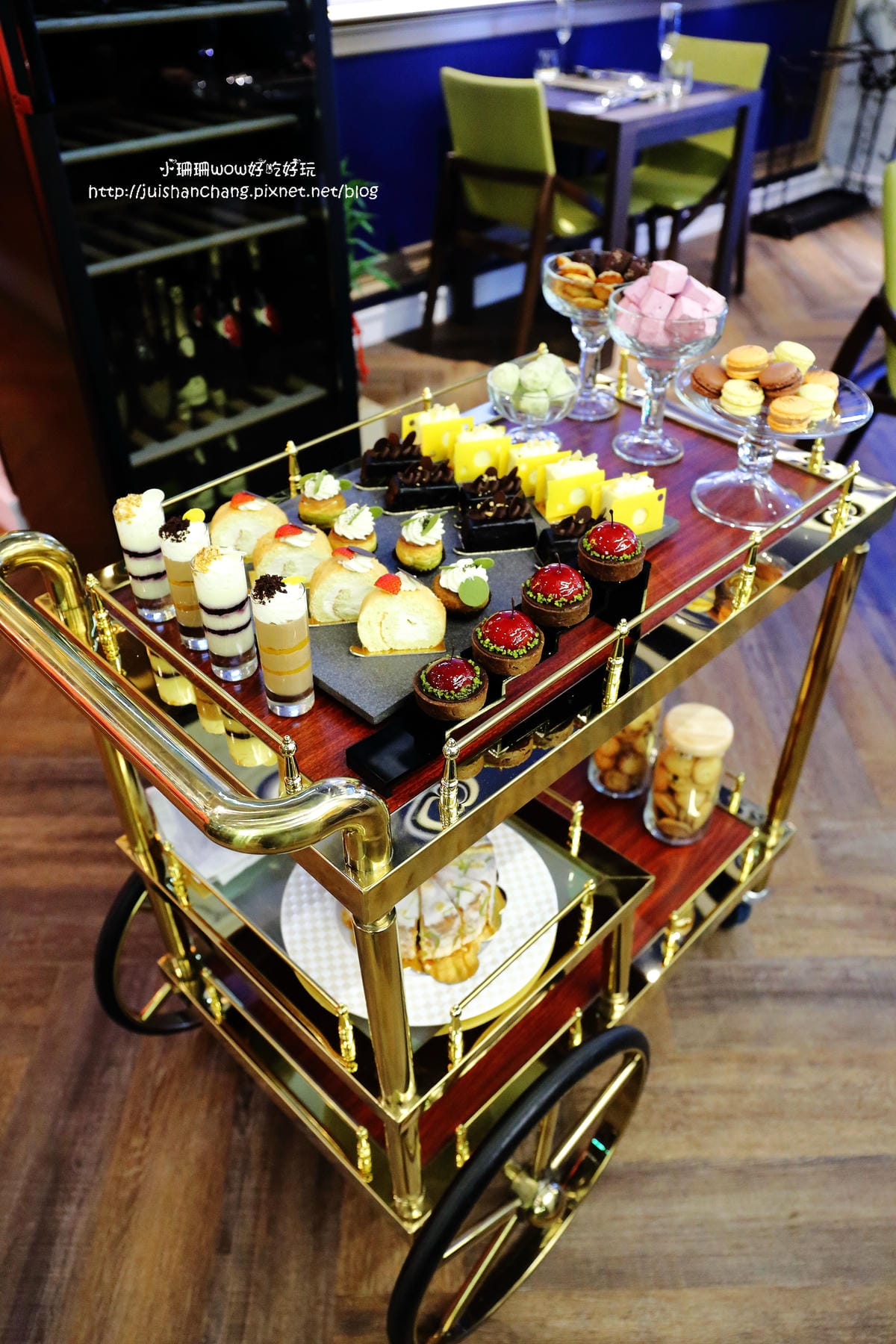 【食║台北】乃渥爾料理下午茶甜點吃到飽～甜點推車推到桌邊任君挑選，滿足少女心的午茶時刻東區忠孝復興下午茶推薦（吃到飽至105.4.30截止）