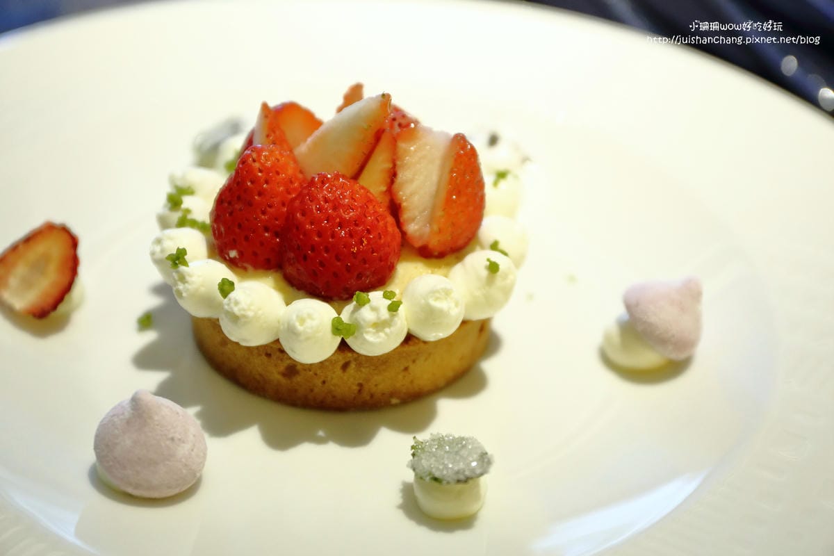 【食║台北】乃渥爾料理下午茶甜點吃到飽～甜點推車推到桌邊任君挑選，滿足少女心的午茶時刻東區忠孝復興下午茶推薦（吃到飽至105.4.30截止）