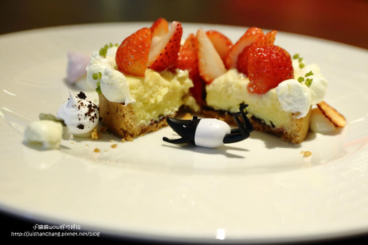 【食║台北】乃渥爾料理下午茶甜點吃到飽～甜點推車推到桌邊任君挑選，滿足少女心的午茶時刻東區忠孝復興下午茶推薦（吃到飽至105.4.30截止）