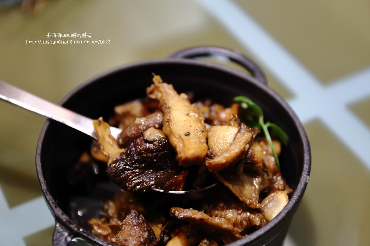 【食║桃園】Howfun 好飯食堂（林口環球A8店）～史上最好吃的西班牙鑄鐵鍋燉飯，誰說搭飛機才吃得到！(已歇業)