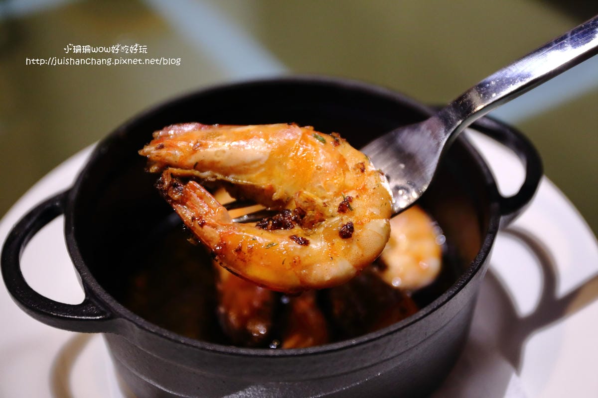 【食║桃園】Howfun 好飯食堂（林口環球A8店）～史上最好吃的西班牙鑄鐵鍋燉飯，誰說搭飛機才吃得到！(已歇業)