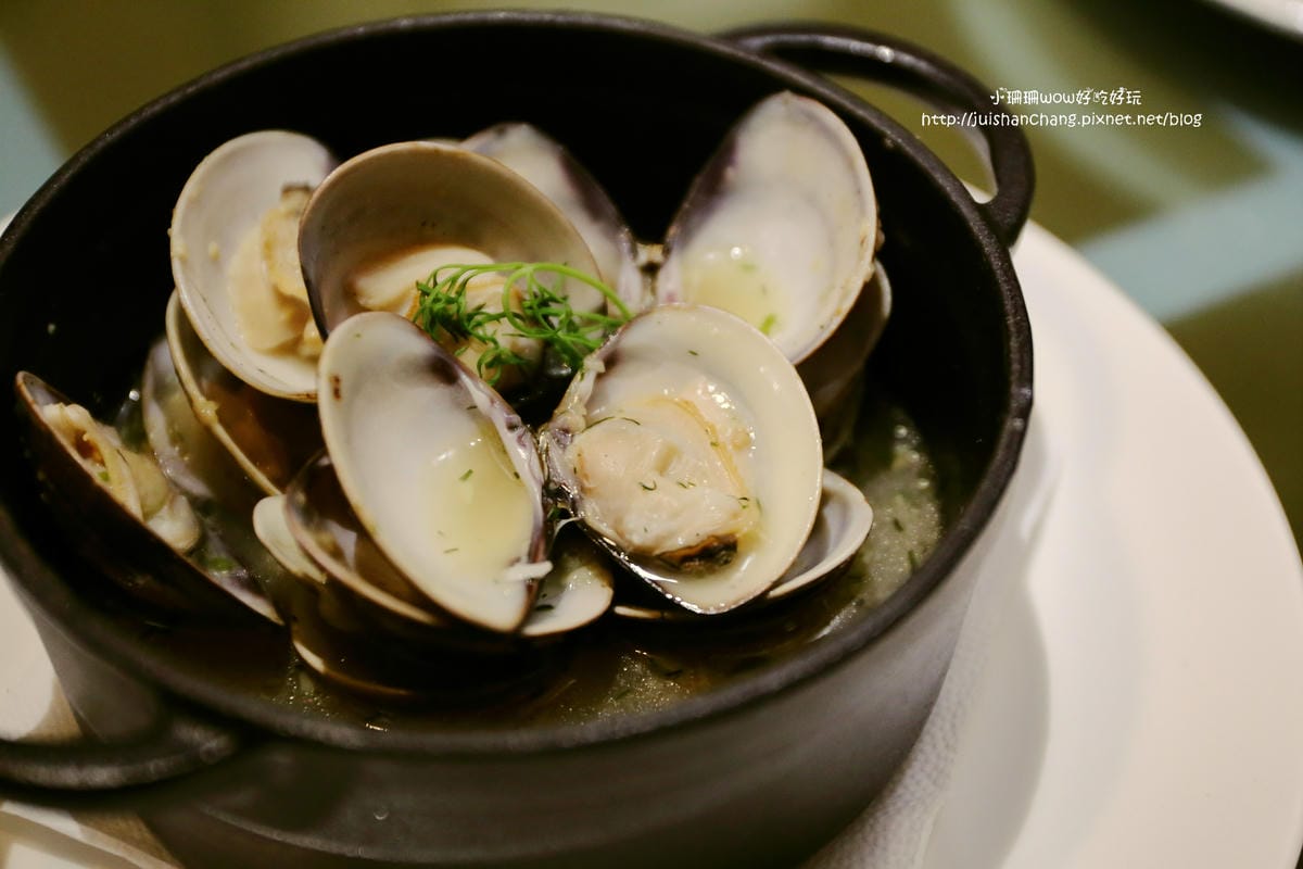 【食║桃園】Howfun 好飯食堂（林口環球A8店）～史上最好吃的西班牙鑄鐵鍋燉飯，誰說搭飛機才吃得到！(已歇業)