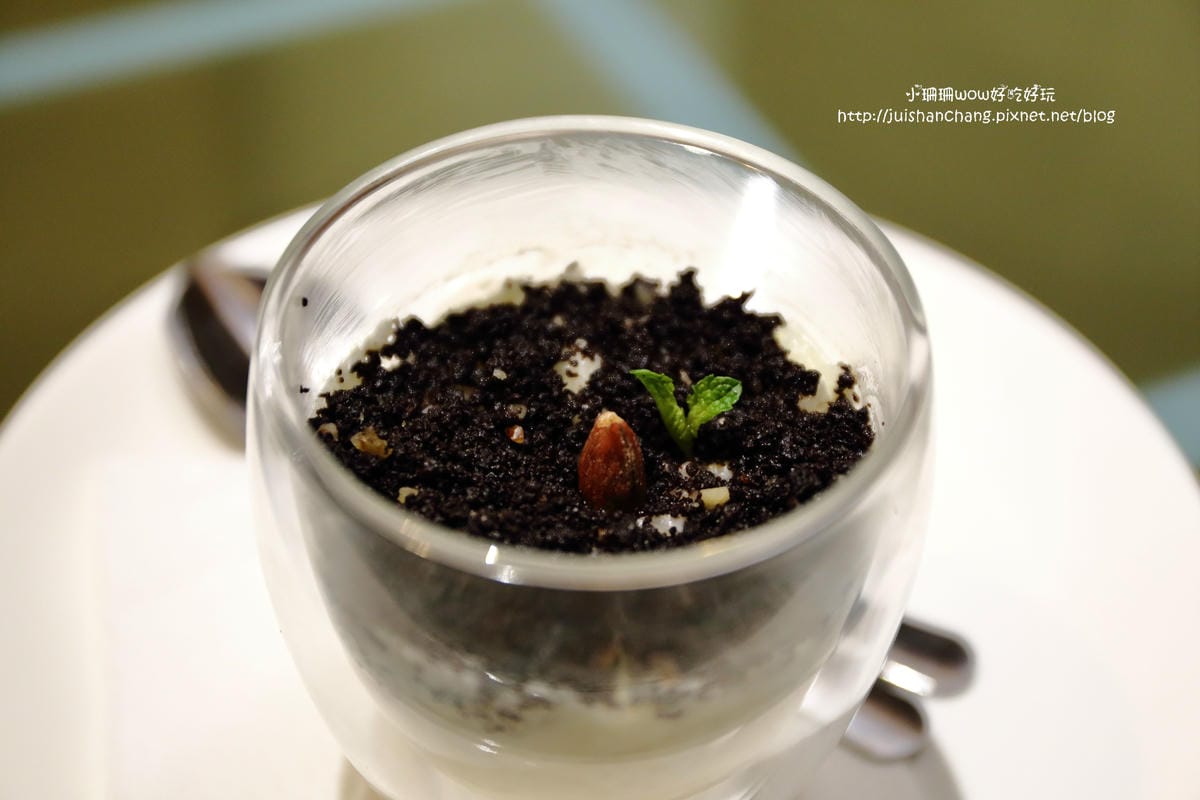 【食║桃園】Howfun 好飯食堂（林口環球A8店）～史上最好吃的西班牙鑄鐵鍋燉飯，誰說搭飛機才吃得到！(已歇業)