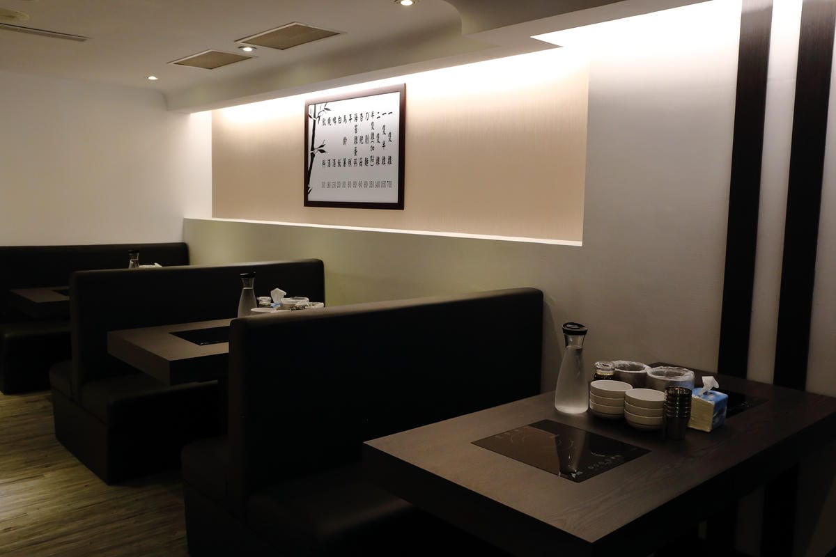 【食║台北】孔陵一隻雞台灣1號店～首爾推薦必吃的美食台灣開賣！正宗韓國原汁原味搶先吃！(已歇業)