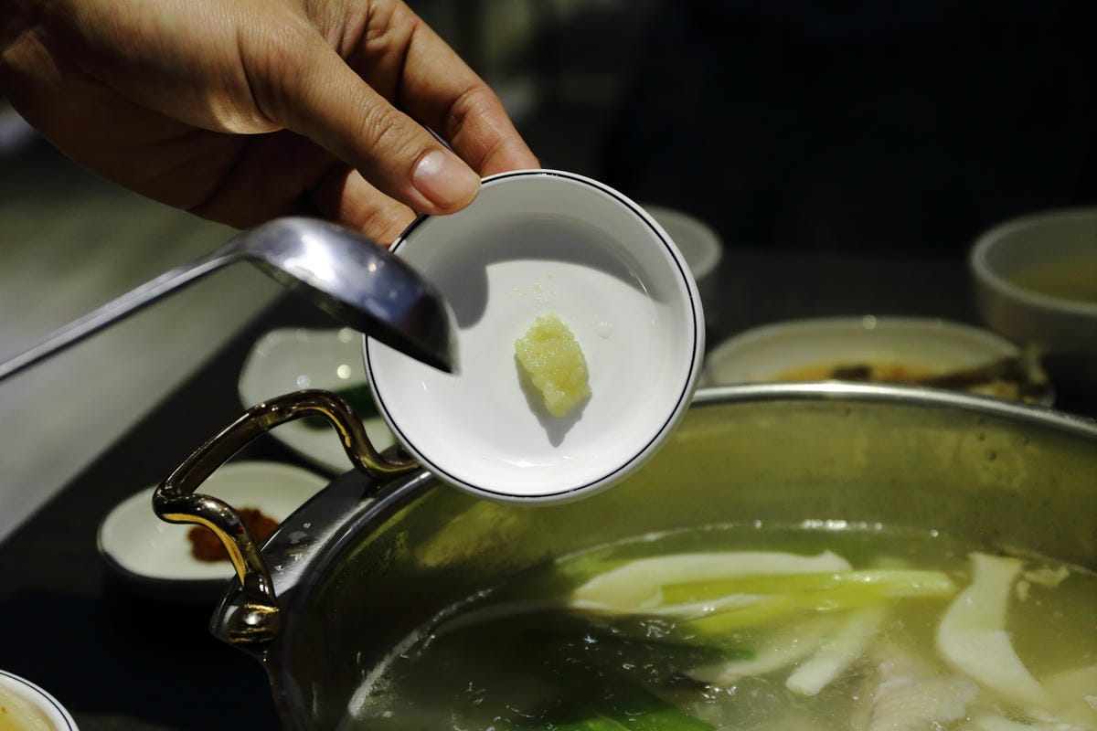 【食║台北】孔陵一隻雞台灣1號店～首爾推薦必吃的美食台灣開賣！正宗韓國原汁原味搶先吃！(已歇業)