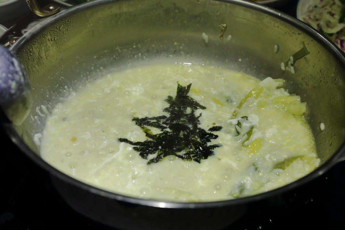 【食║台北】孔陵一隻雞台灣1號店～首爾推薦必吃的美食台灣開賣！正宗韓國原汁原味搶先吃！(已歇業)