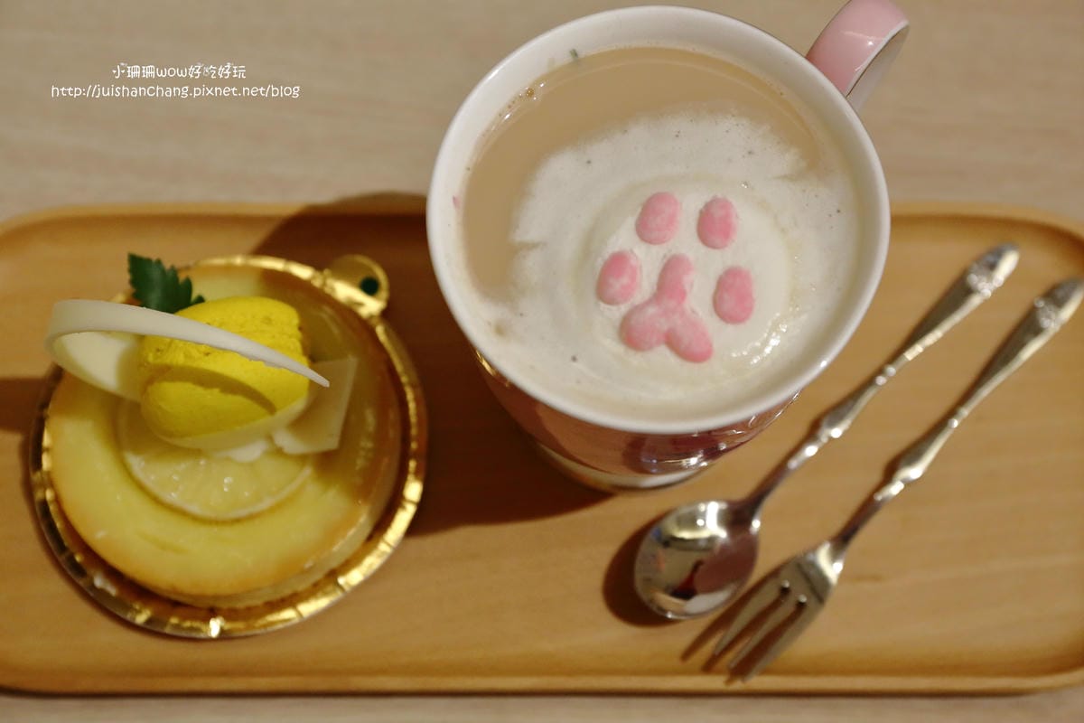 【食║台中】貓爸貓咪主題餐廳～超療癒系！貓奴必訪！與喵星人共度悠閒下午茶