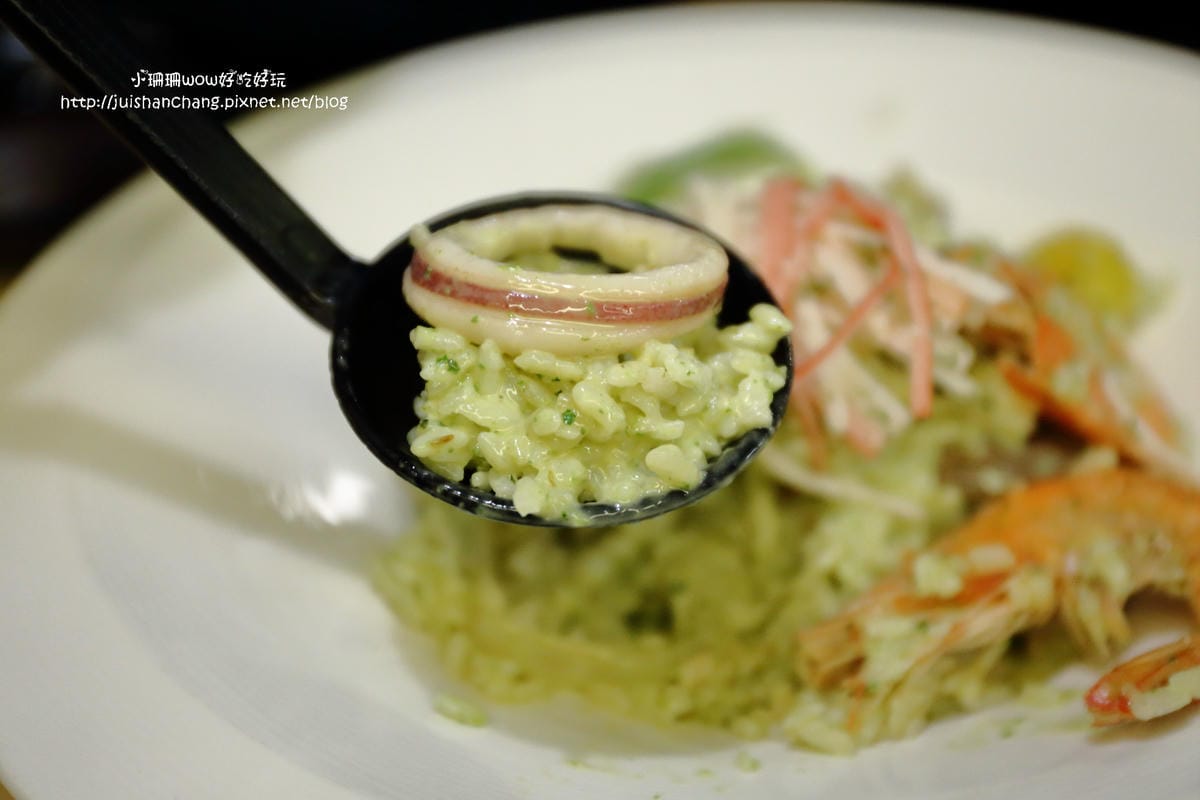 【食║中和】洋廚～給你從早到晚的美味餐點，免收服務費還不限時唷！