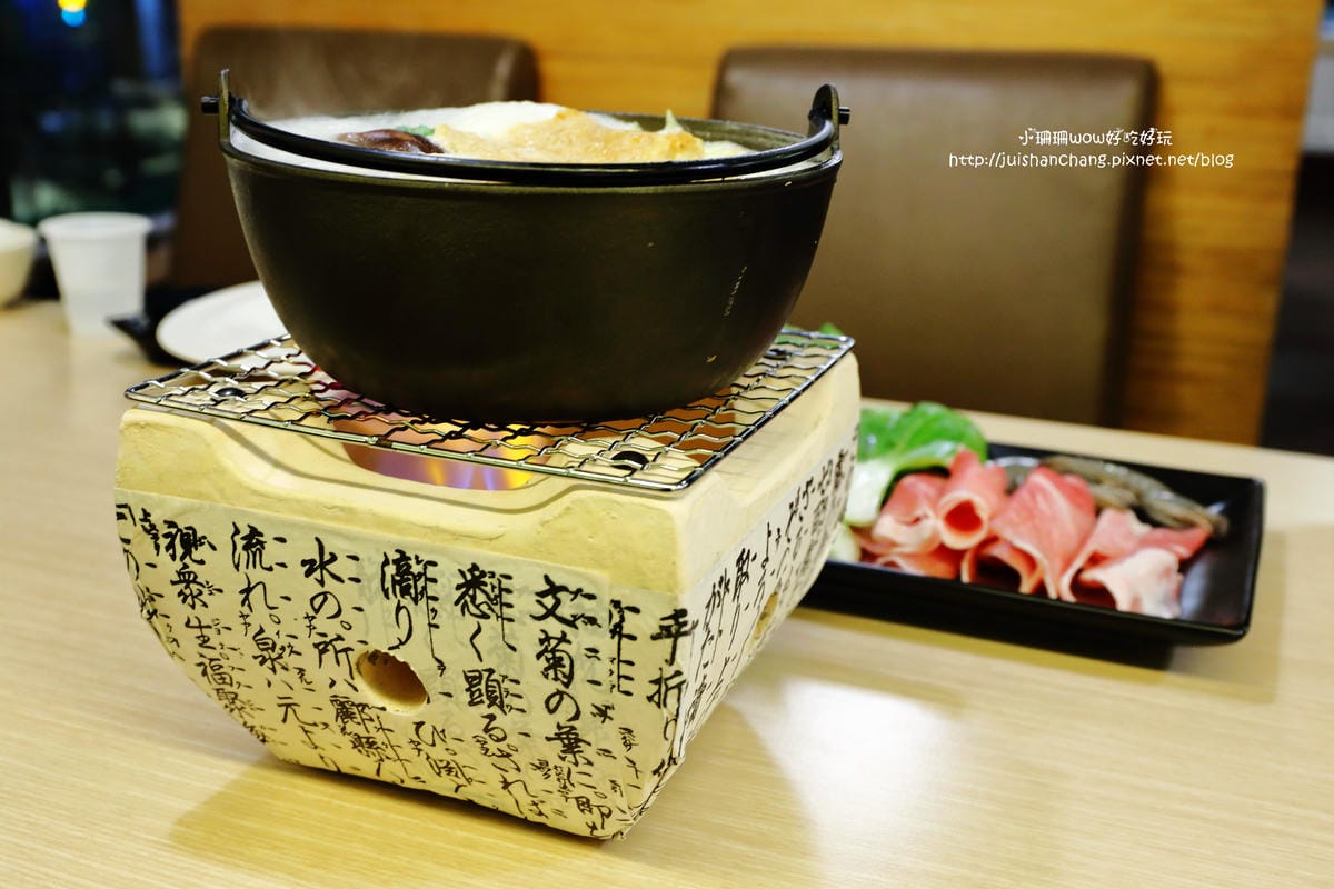 【食║中和】洋廚～給你從早到晚的美味餐點，免收服務費還不限時唷！