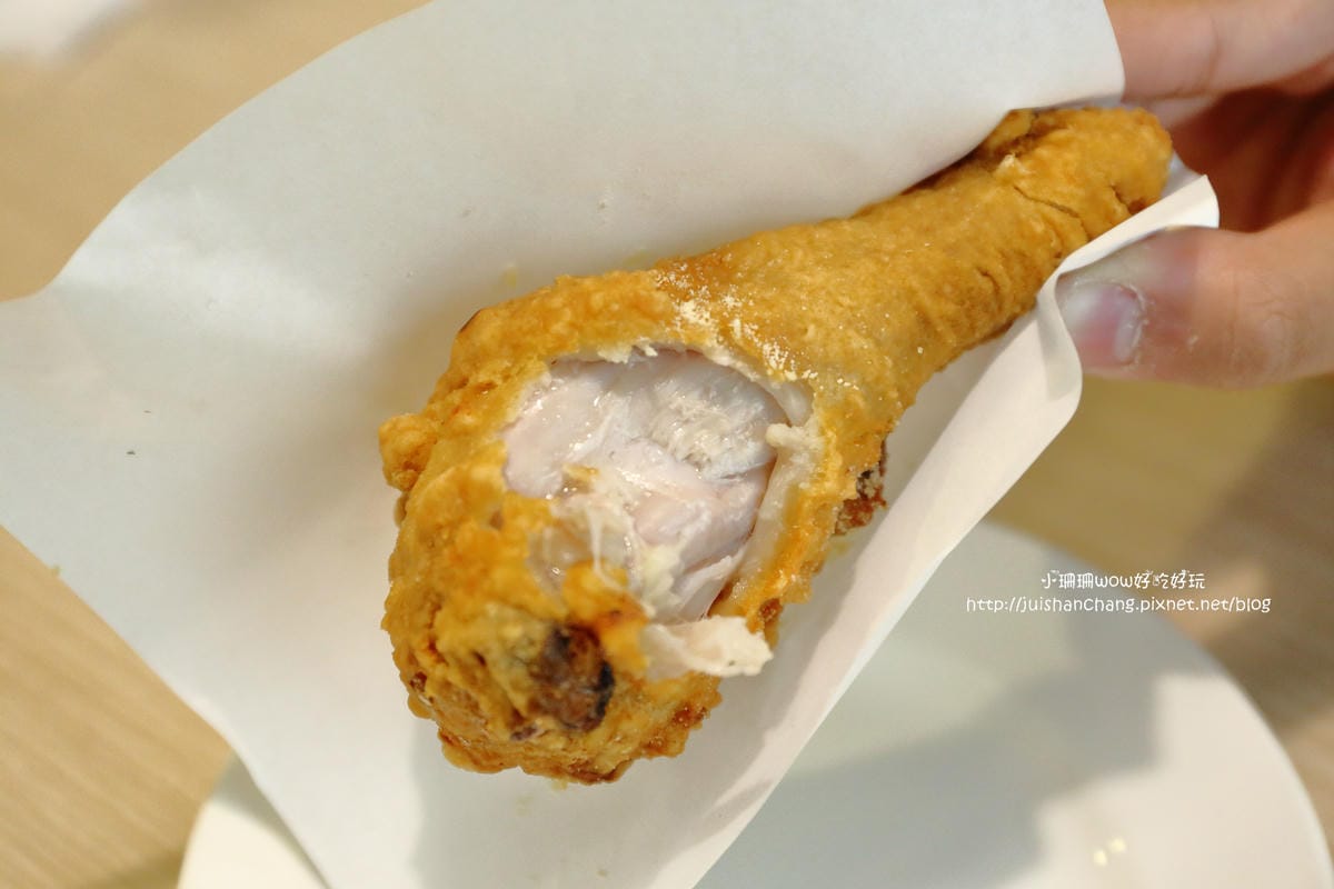 【食║中和】洋廚～給你從早到晚的美味餐點，免收服務費還不限時唷！