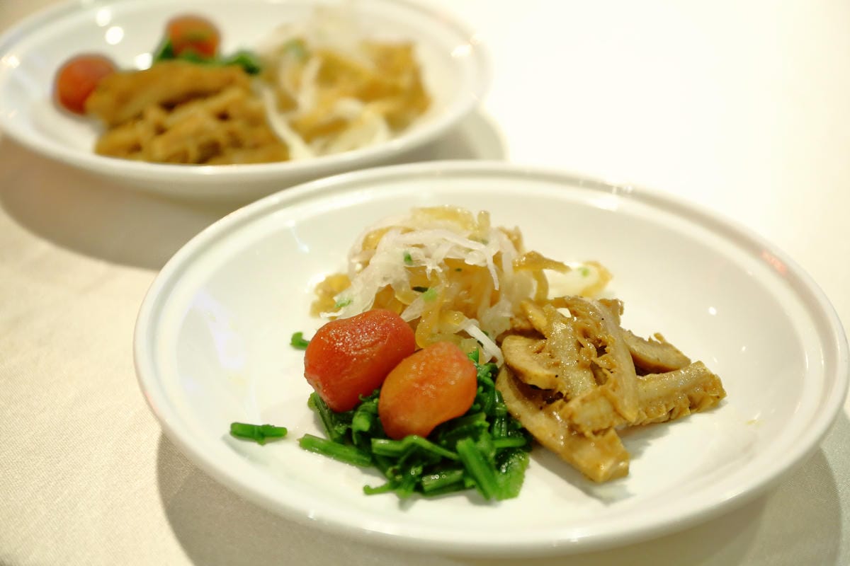 【食║台北】春申食府～婚宴會館除了合菜、特色小吃，個人精緻套餐果然精緻滿意！