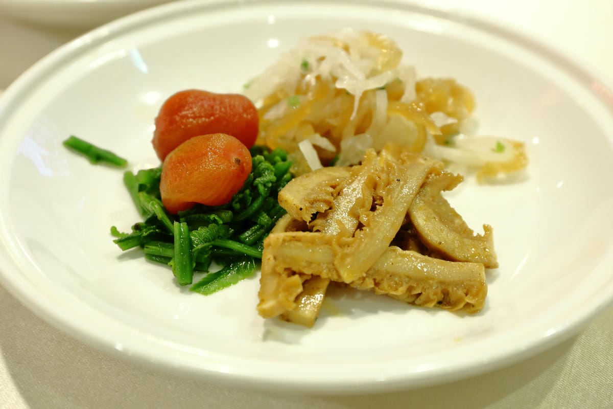 【食║台北】春申食府～婚宴會館除了合菜、特色小吃，個人精緻套餐果然精緻滿意！