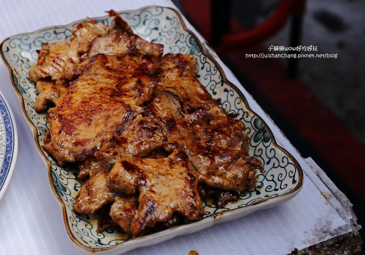 【食║台中大里】無名肉蛋吐司～“小鮮肉”上菜！可以吃到真正肉片的肉蛋吐司！